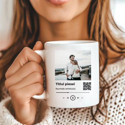 11ozWhiteMugModel3