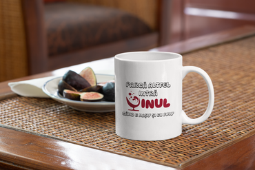 Cană ceramică cu mesaj amuzant- Parca altfel intra vinul