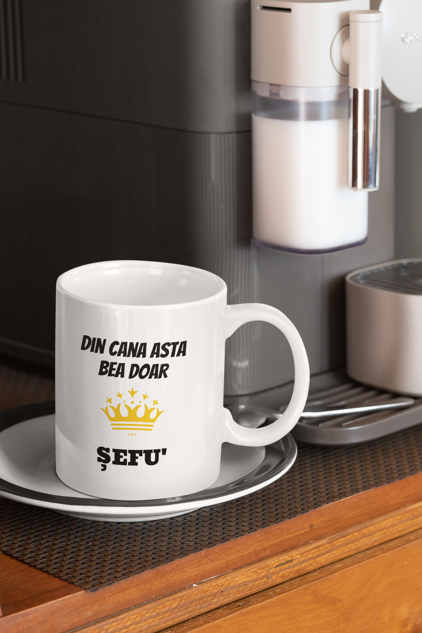 Cană ceramică cu mesaj - Din cana asta bea doar sefu'